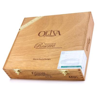 Oliva Connecticut Reserve Churchill Cigars Box