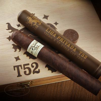 Liga Privada T52 Toro Tubo-www.cigarplace.biz-31
