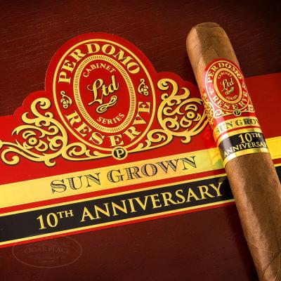 Perdomo Reserve 10th Anniversary Sun Grown Super Toro-www.cigarplace.biz-31